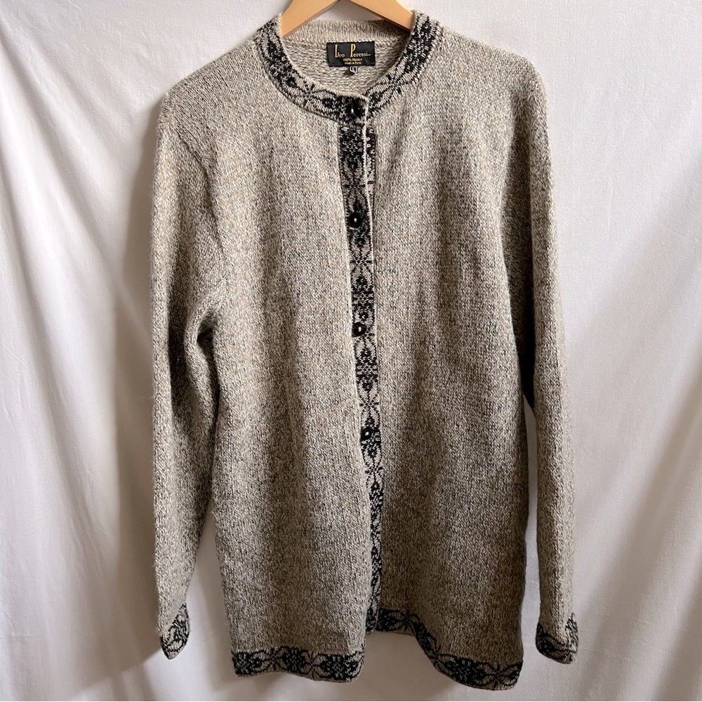 Leo Peressi Alpaca Sweater Button Down Gray Cardigan.  Size L